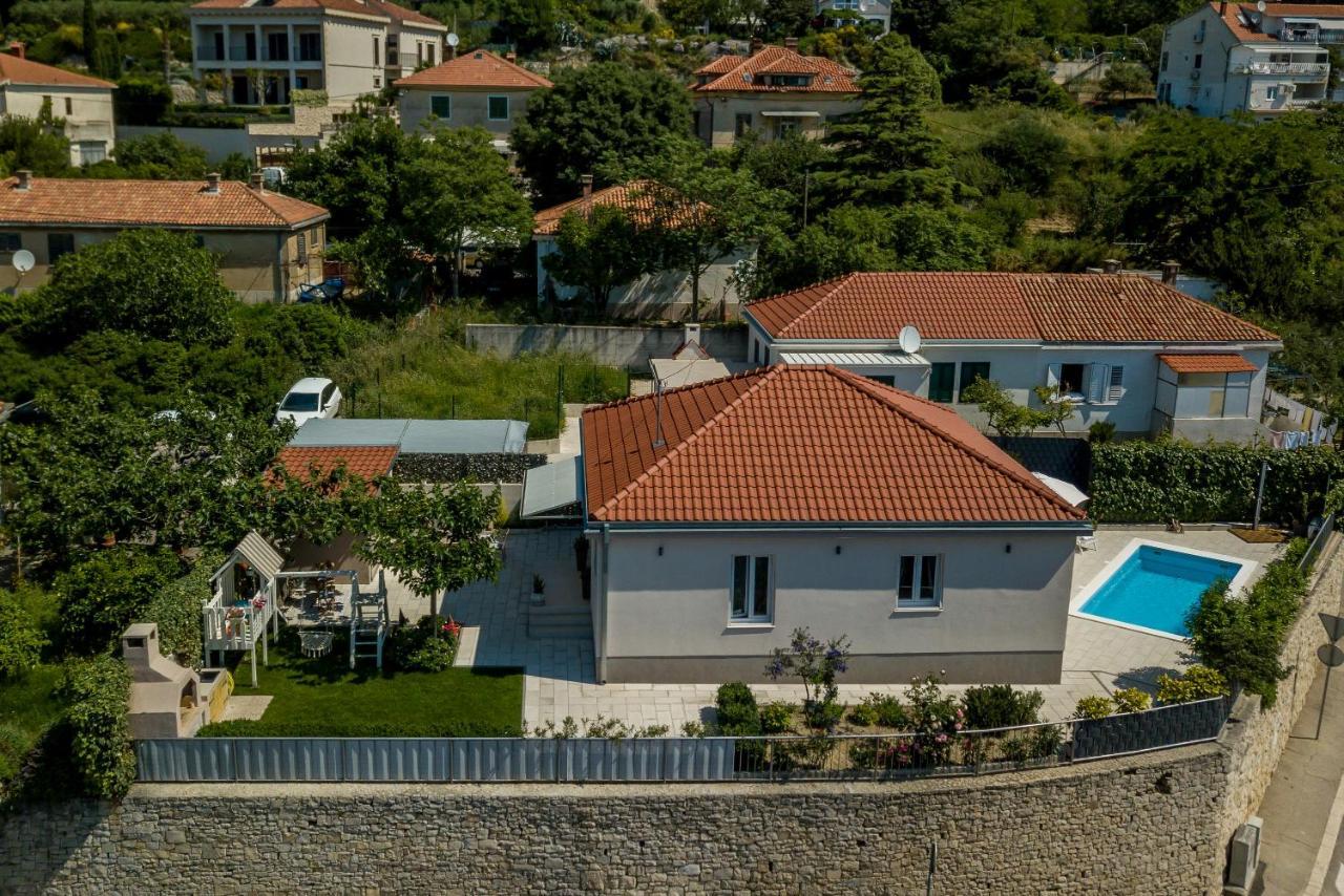 Villa Katess With Heated Pool สปลิท ภายนอก รูปภาพ